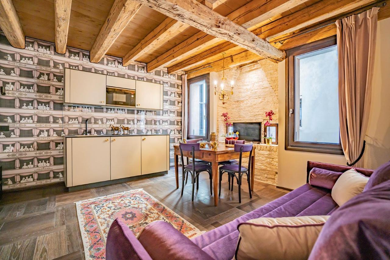 Corte Rubbi 8 Luxury Two-Bedroom Apartment -Dimora Italia - เวนิส ภายนอก รูปภาพ