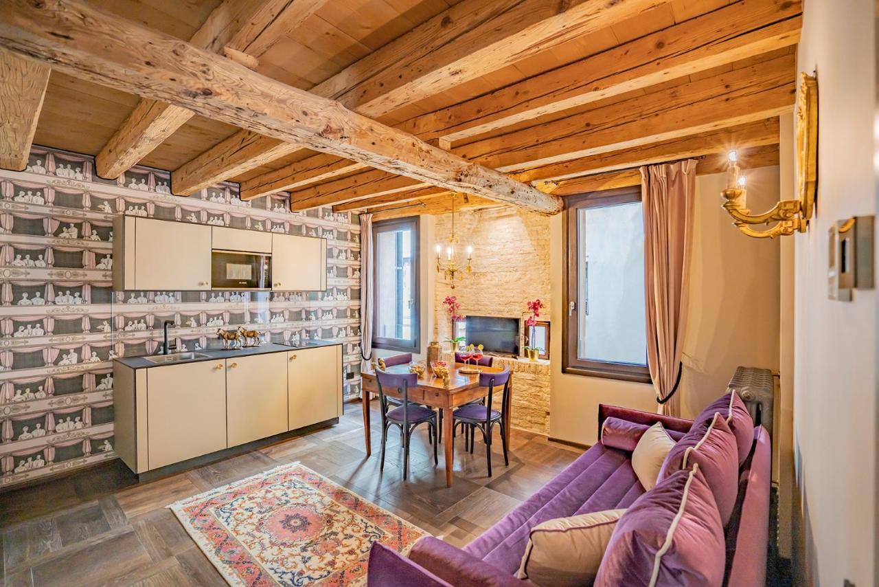 Corte Rubbi 8 Luxury Two-Bedroom Apartment -Dimora Italia - เวนิส ภายนอก รูปภาพ