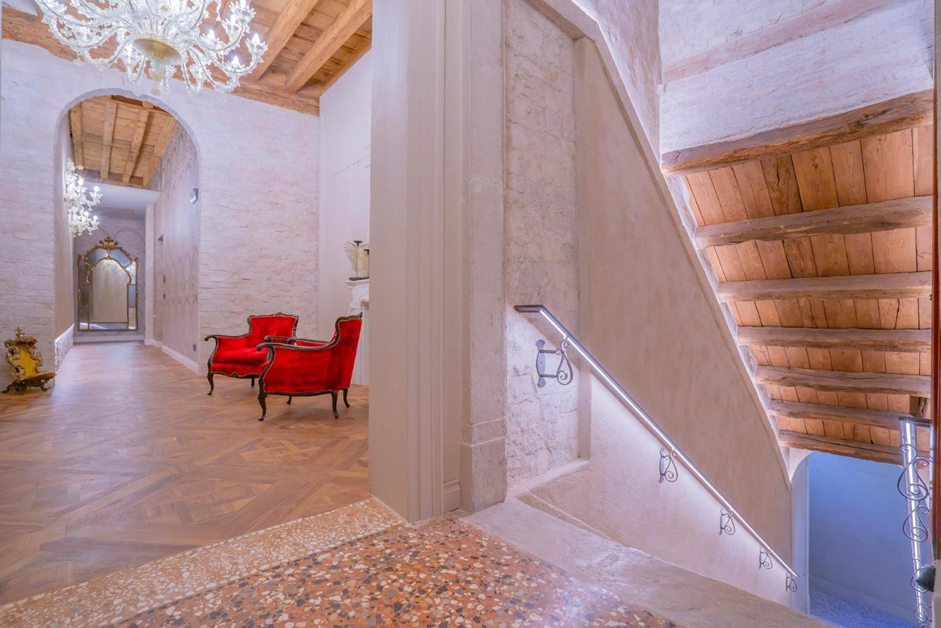 Corte Rubbi 8 Luxury Two-Bedroom Apartment -Dimora Italia - เวนิส ภายนอก รูปภาพ